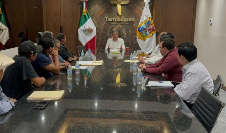 “Estoy del lado de ustedes”: Américo Villarreal a representantes ejidales de Llera