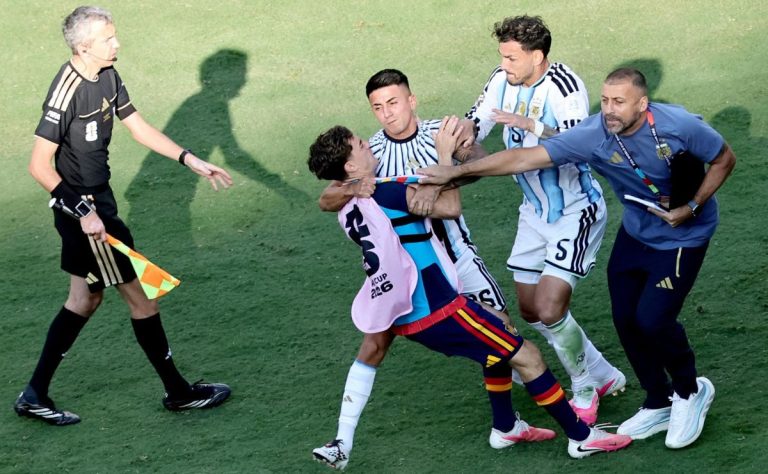 FIFA investigará agresiones de Argentina contra España en final del Mundial 2026