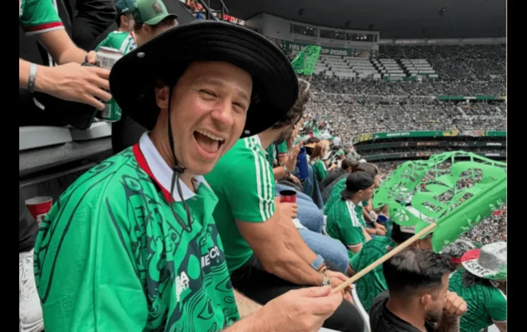 Luisito Comunica llama “ignorante” a periodista argentino tras insultos a México