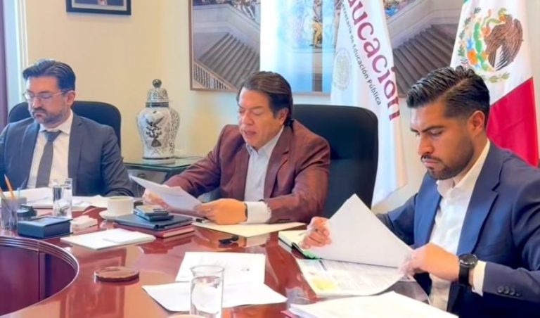 Respalda la SET acuerdos de la CONAEDU sobre redes sociales y escuelas militarizadas