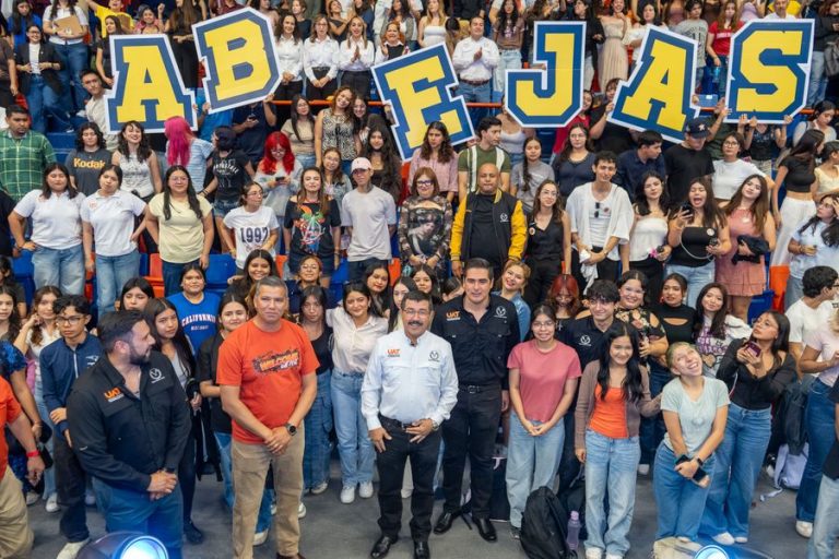 Celebra UAT la identidad universitaria con emotivo concierto en el Campus Victoria